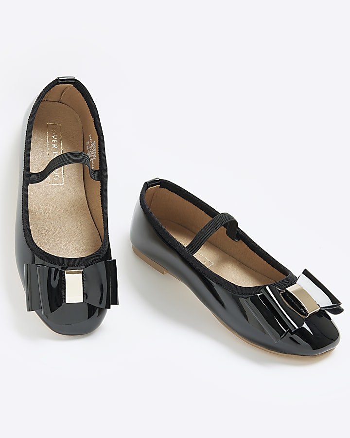 Girls black patent bow ballet pumps