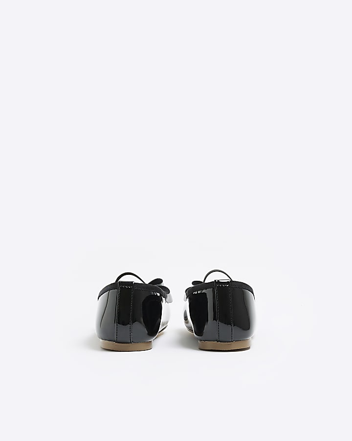 Girls black patent bow ballet pumps