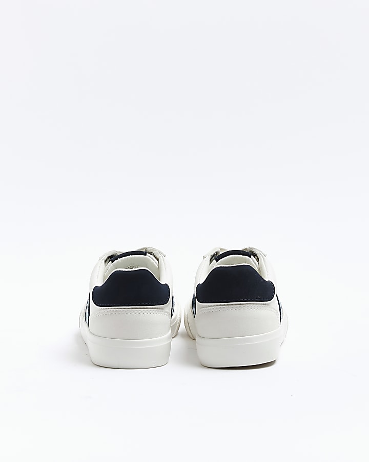 Boys white stripe trainers