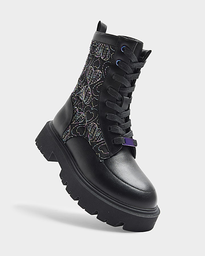 Girls black heart stitch chunky boots