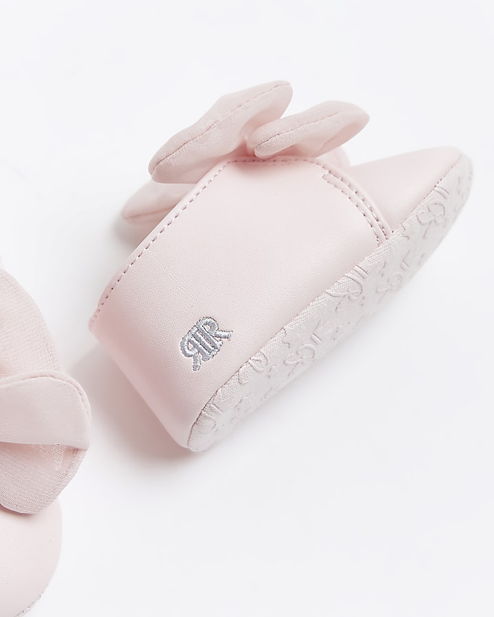 Baby girls pink bow booties