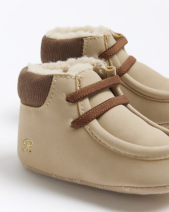 Baby boys beige suedette booties