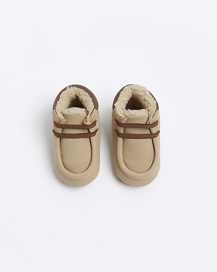 Baby boys beige suedette booties