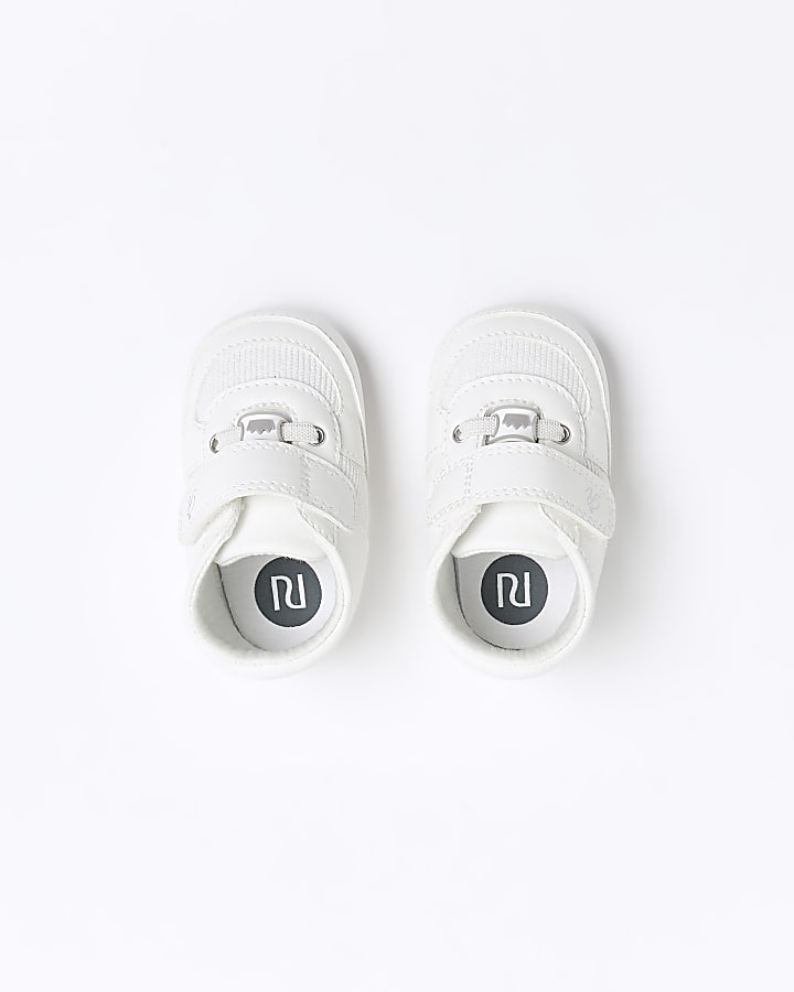 Unisex Baby White Trainers