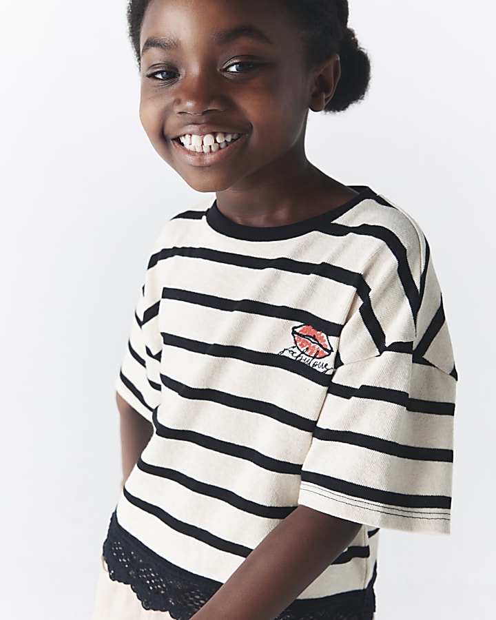 Girls cream lace hem stripe t-shirt