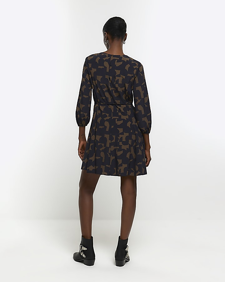 Khaki geometric tie waist smock mini dress