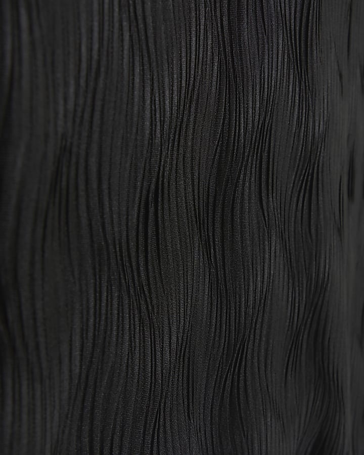 Black pleated one shoulder top