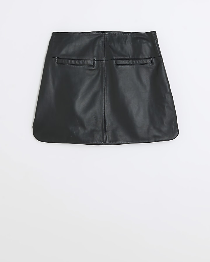 Black leather mini skirt