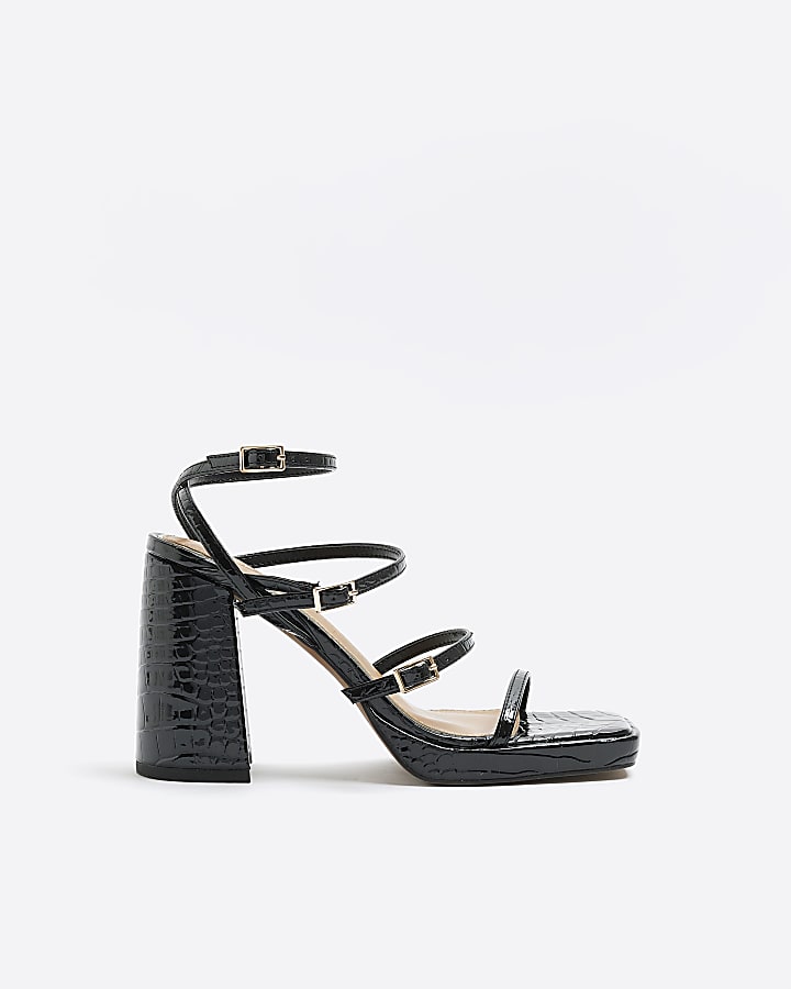 Black buckle platform sandals