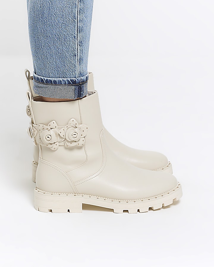 Cream flower detail biker boots