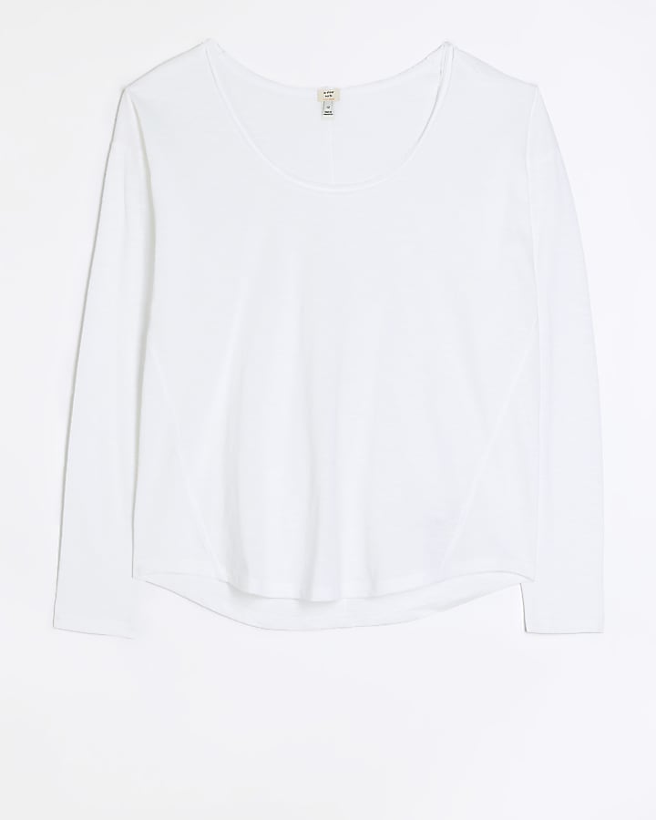 White scoop neck long sleeve top