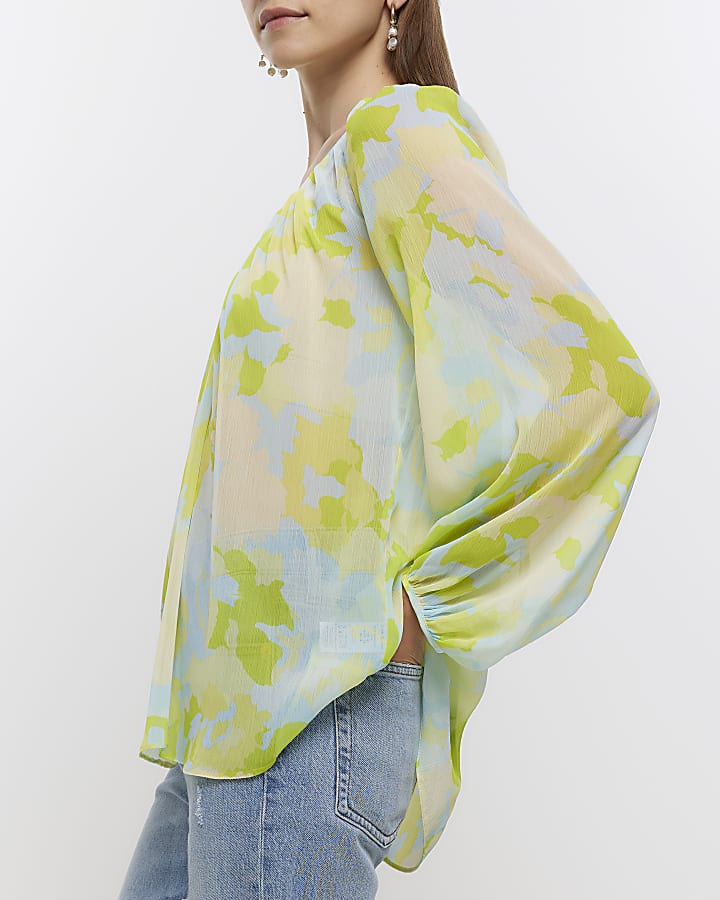 Green chiffon floral puff sleeve blouse