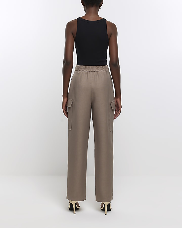 Brown wide leg cargo trousers