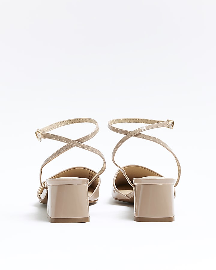 Beige block heeled court shoes