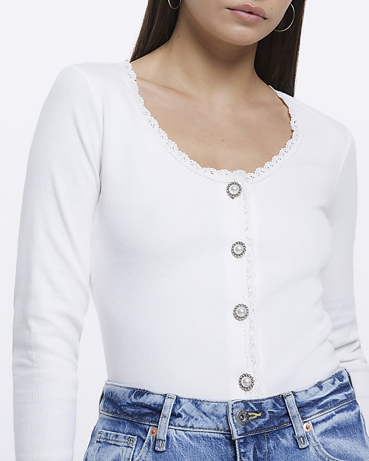 White button scoop neck top
