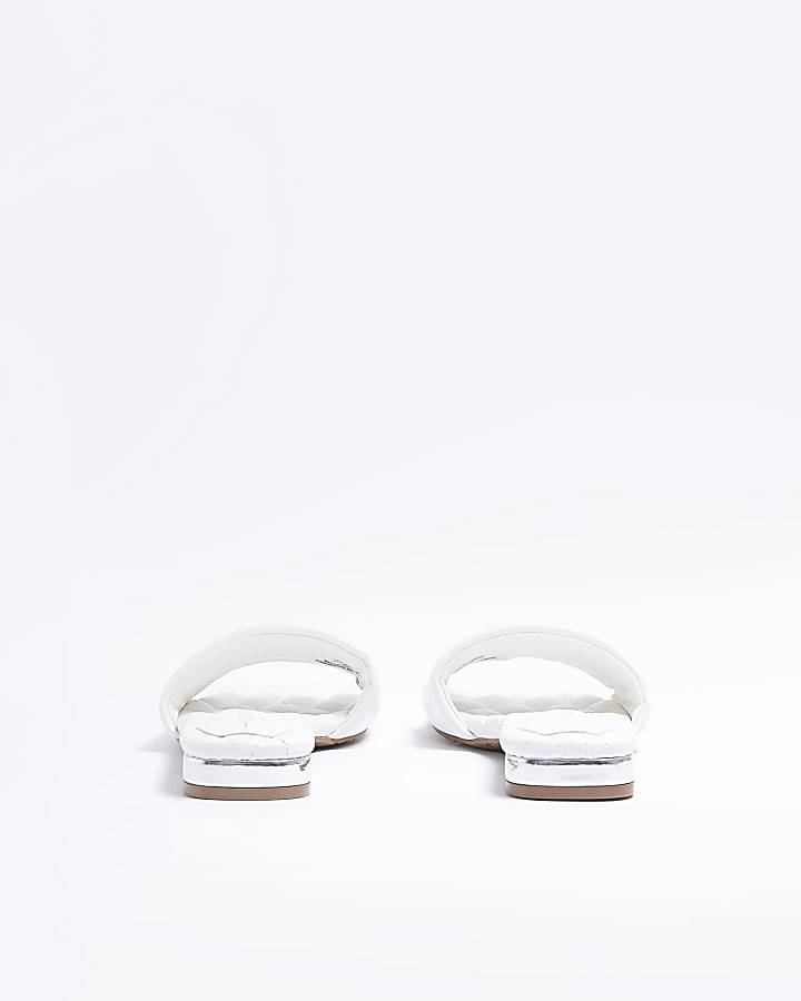 White wide fit padded sliders