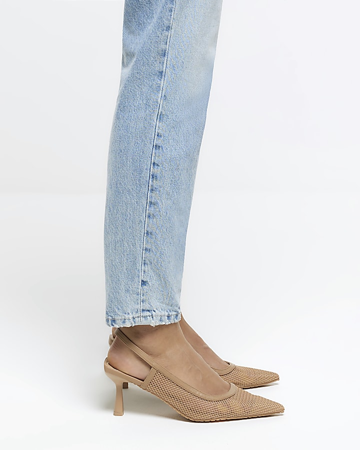 Beige wide fit mesh court heeled shoes