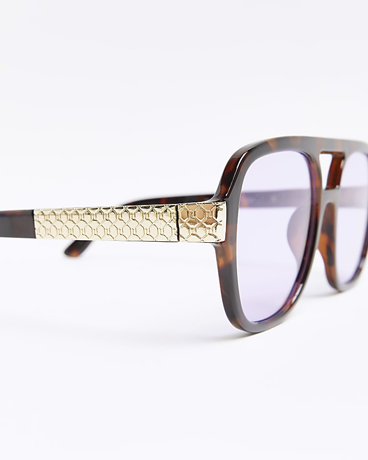 Brown tortoise shell aviator sunglasses