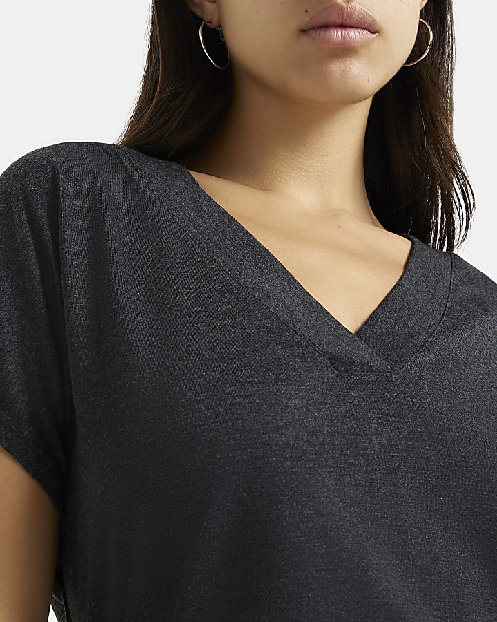 Grey v-neck t-shirt