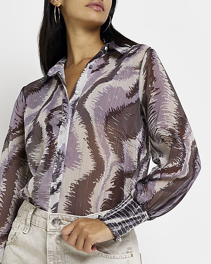 Black print long sleeve shirt