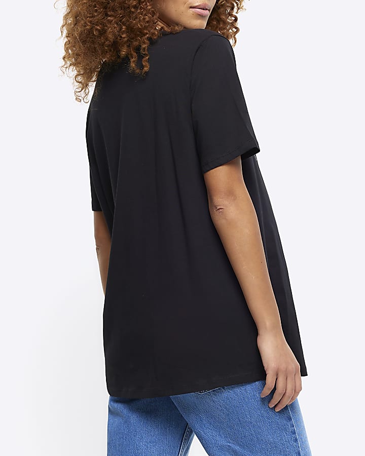 Black maternity graphic t-shirt