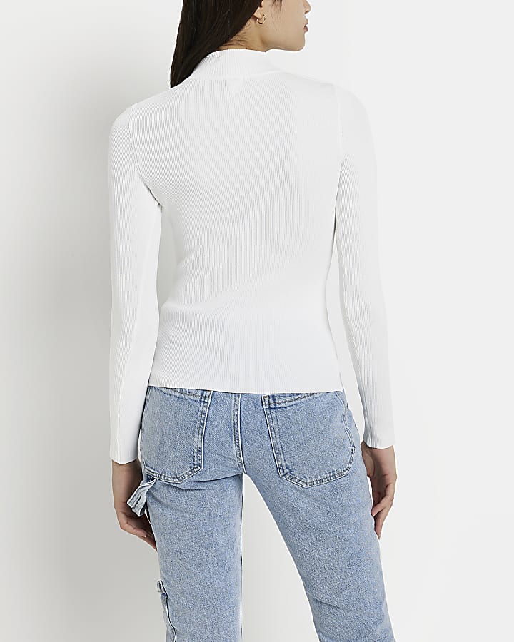 White knit choker long sleeve top
