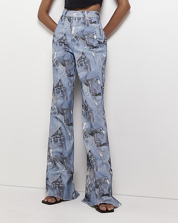 Blue graphic high waisted ultra flared jeans