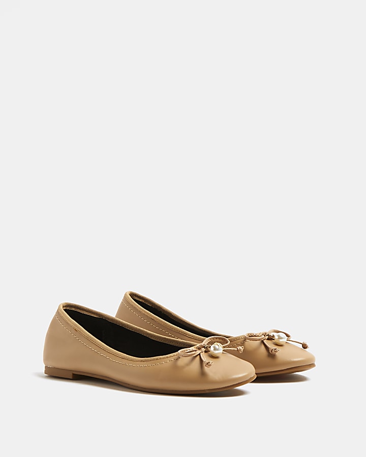 Beige wide fit ballet shoes