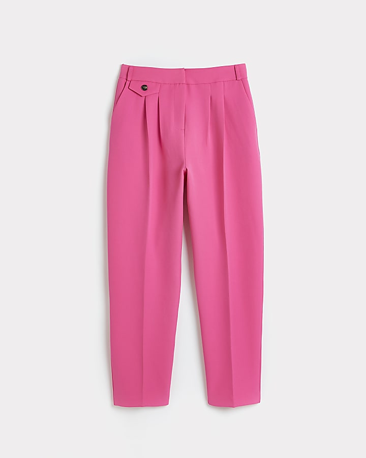 Pink pleated tapered trousers