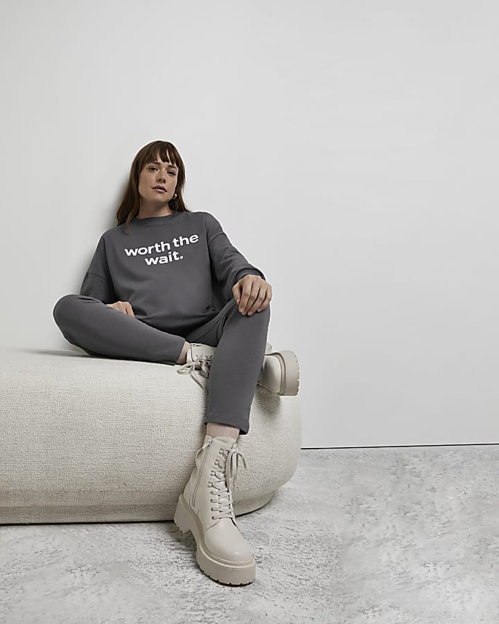 Grey oversized maternity sweatshirt