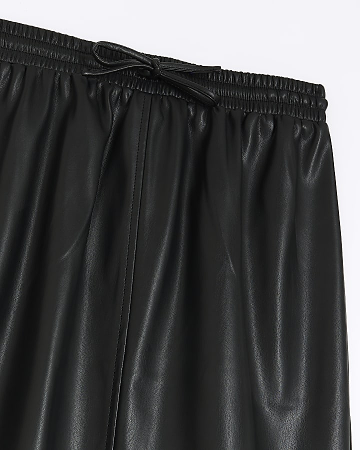 Black faux leather elasticated maxi skirt