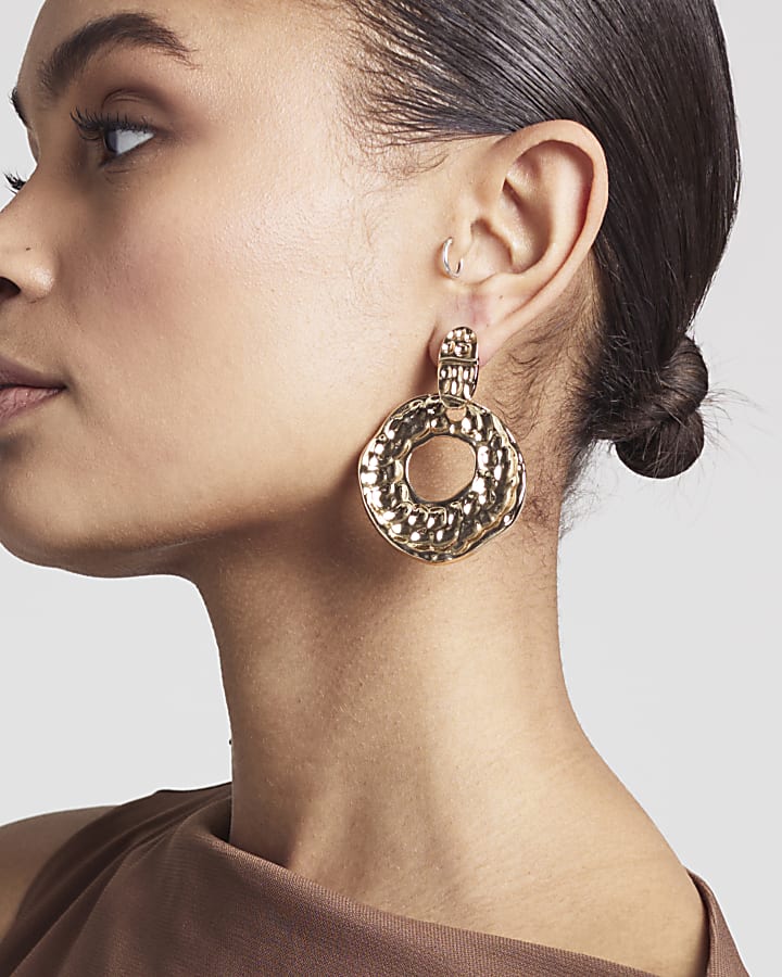 Gold textured circle drop earrings