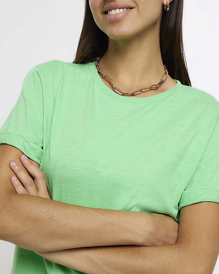 Green rolled sleeve t-shirt