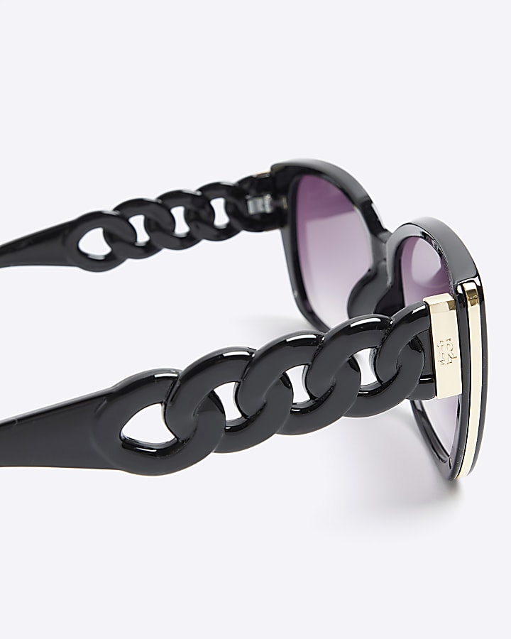 Black chain cat eye sunglasses