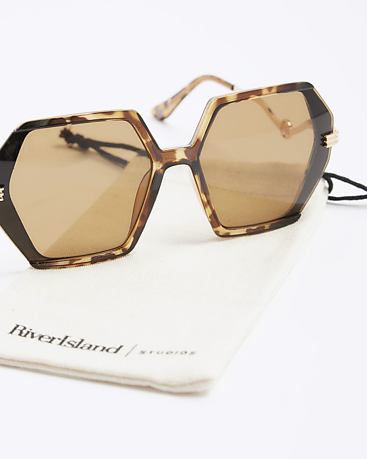 Brown oversized hexagon sunglasses