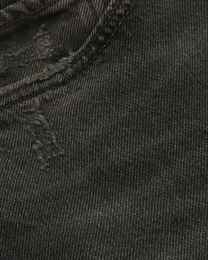 Black high waisted stove pipe straight jeans