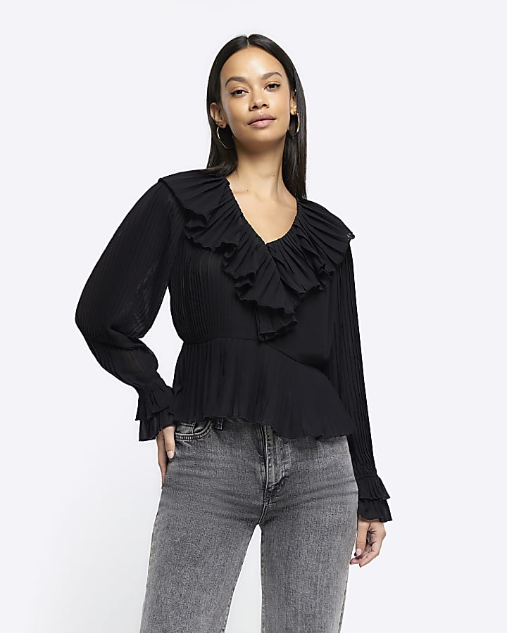 Black plisse frill blouse