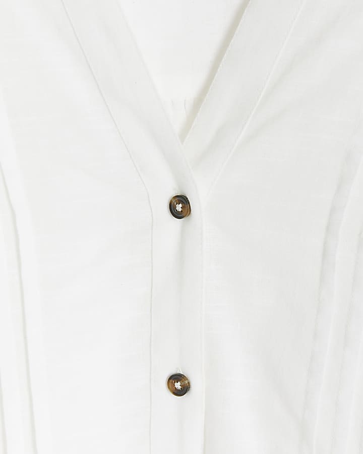 White lace panel puff sleeve blouse