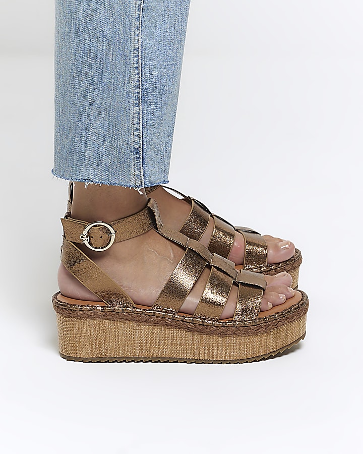 Bronze gladiator flatform sandals