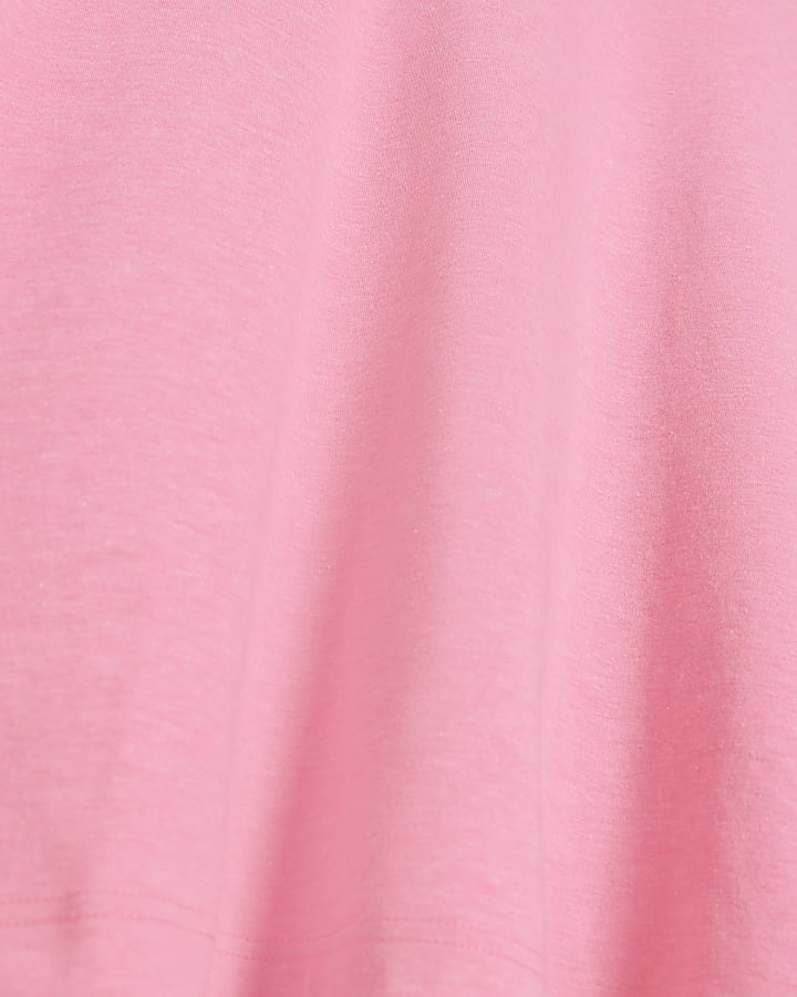 Pink crew neck t-shirt