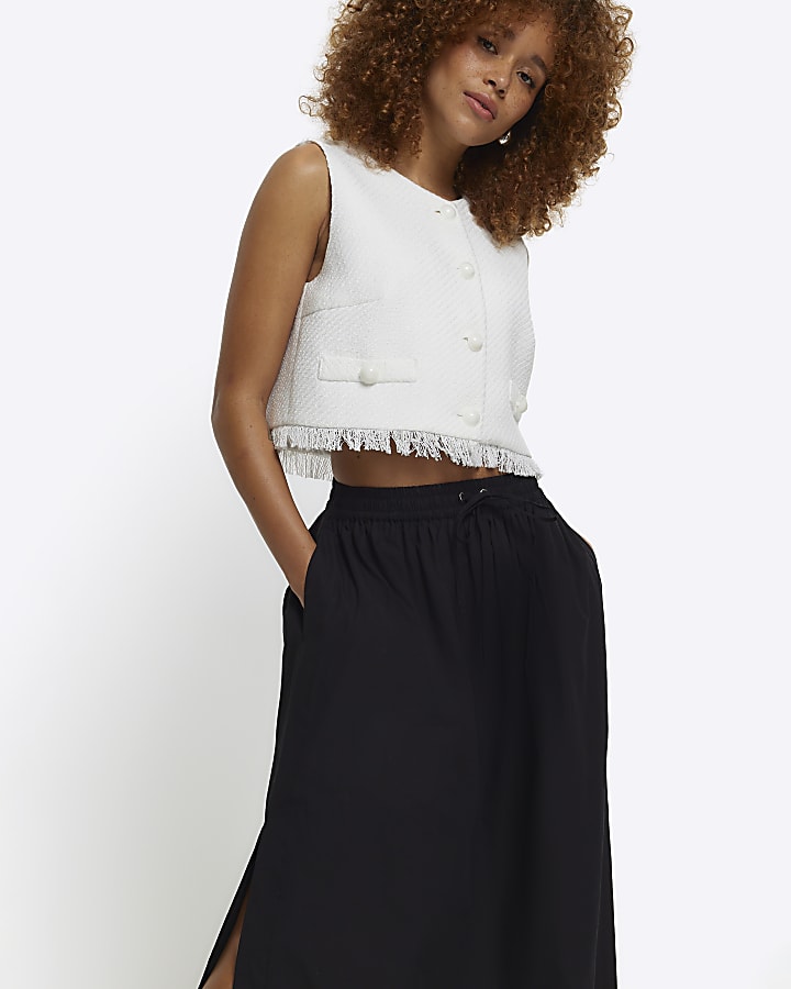 Black elasticated waist maxi skirt