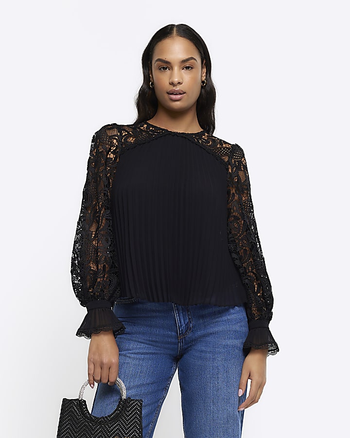 Black plisse lace sleeve blouse