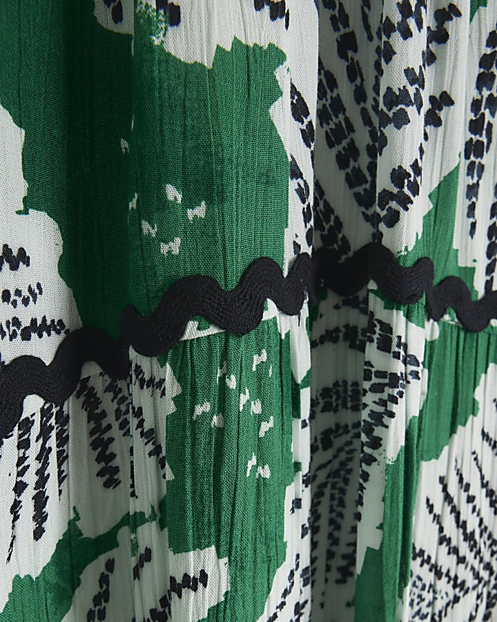 Green Leaf Print Maxi Skirt