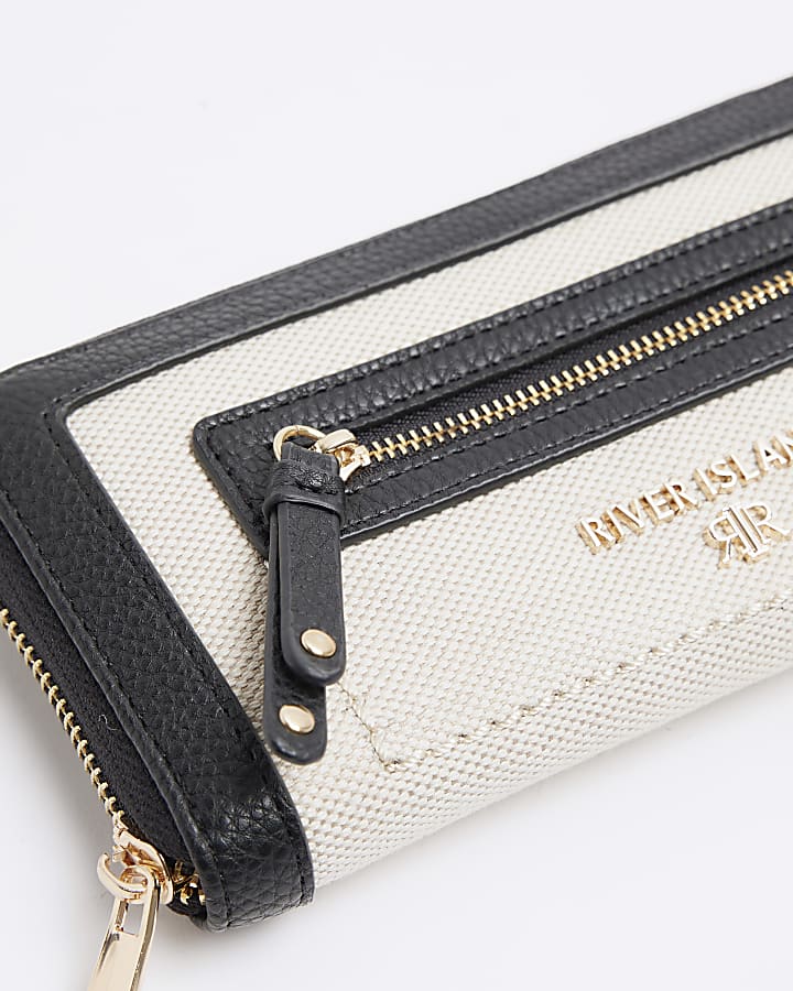 Black canvas zip pocket purse