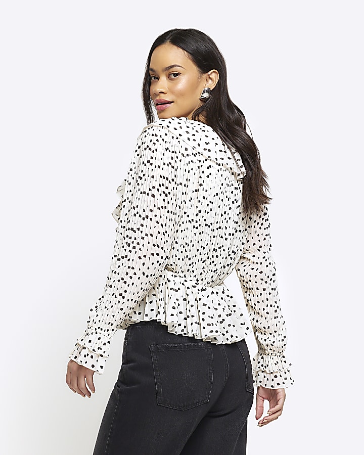 White spot frill blouse