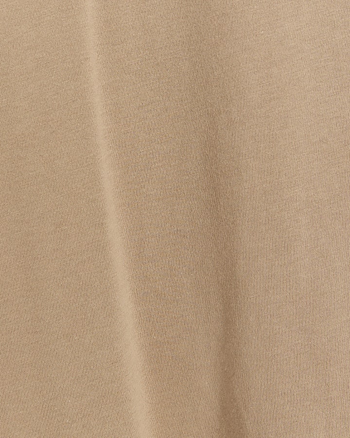 Beige crew neck t-shirt