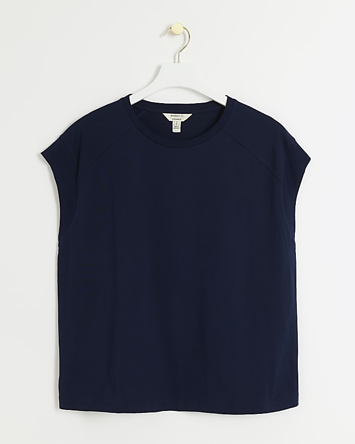 Navy crew neck t-shirt