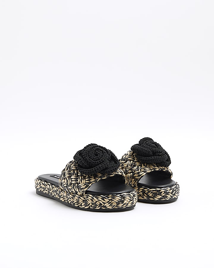 Black crochet flower flatform sandals