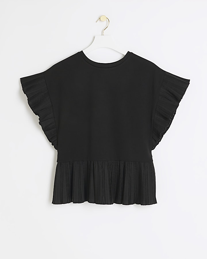 Black plisse hem blouse