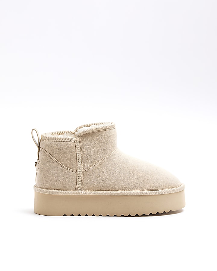 Stone faux fur lining platform boots